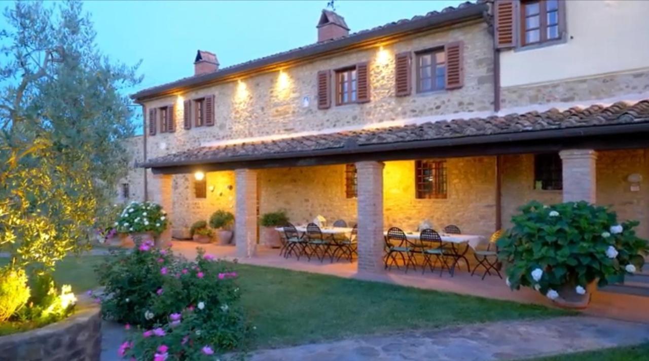 فيلا أريتسوفي Antico Borgo Frosini المظهر الخارجي الصورة